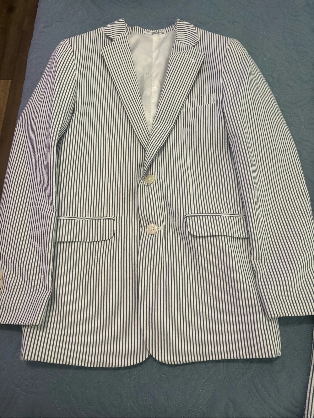 Izod boys blue and White Seersucker Sport Coat and pants